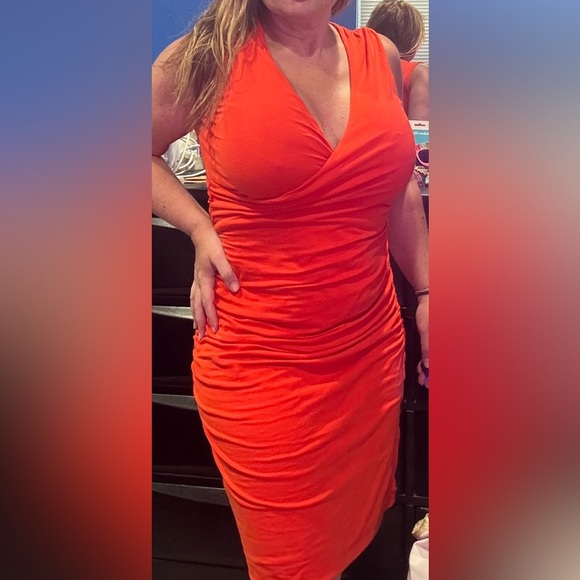 Boden Dresses & Skirts - Boden Bold Orange ruched midi dress